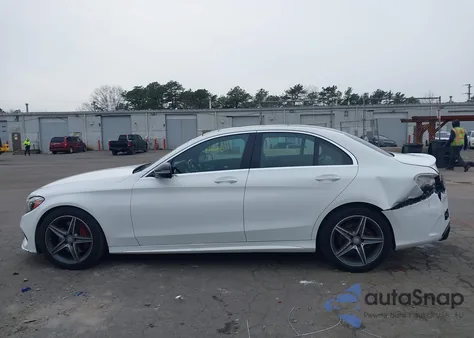 2016 Mercedes-Benz C 300 Sport 4Matic из США, поврежденный, VIN WDDWF4KB7GR149399